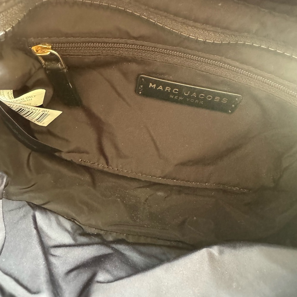 Marc Jacobs small quilted nylon crossbody - Picture 3 of 6